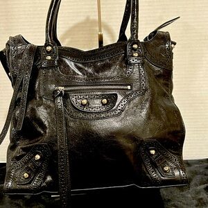 BALENCIAGA RIVACITY Black Paper
Leather two way handbag Rare Vintage EUC